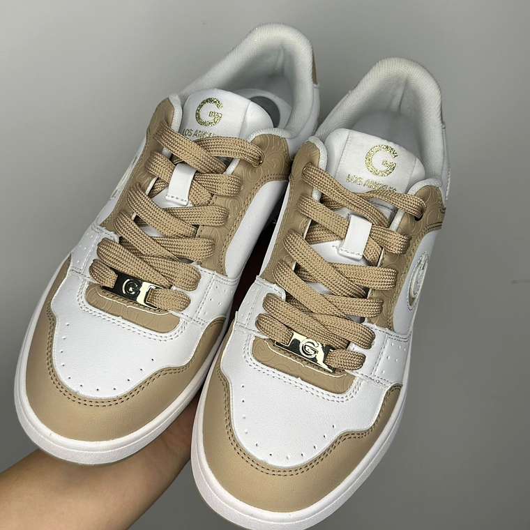Zapatillas GUESS Nude  4