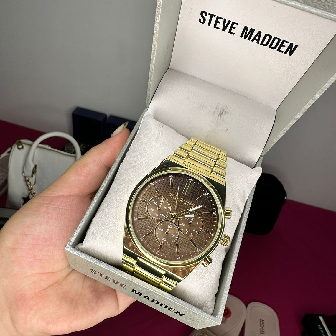 Reloj STEVE MADDEN Dorado  1