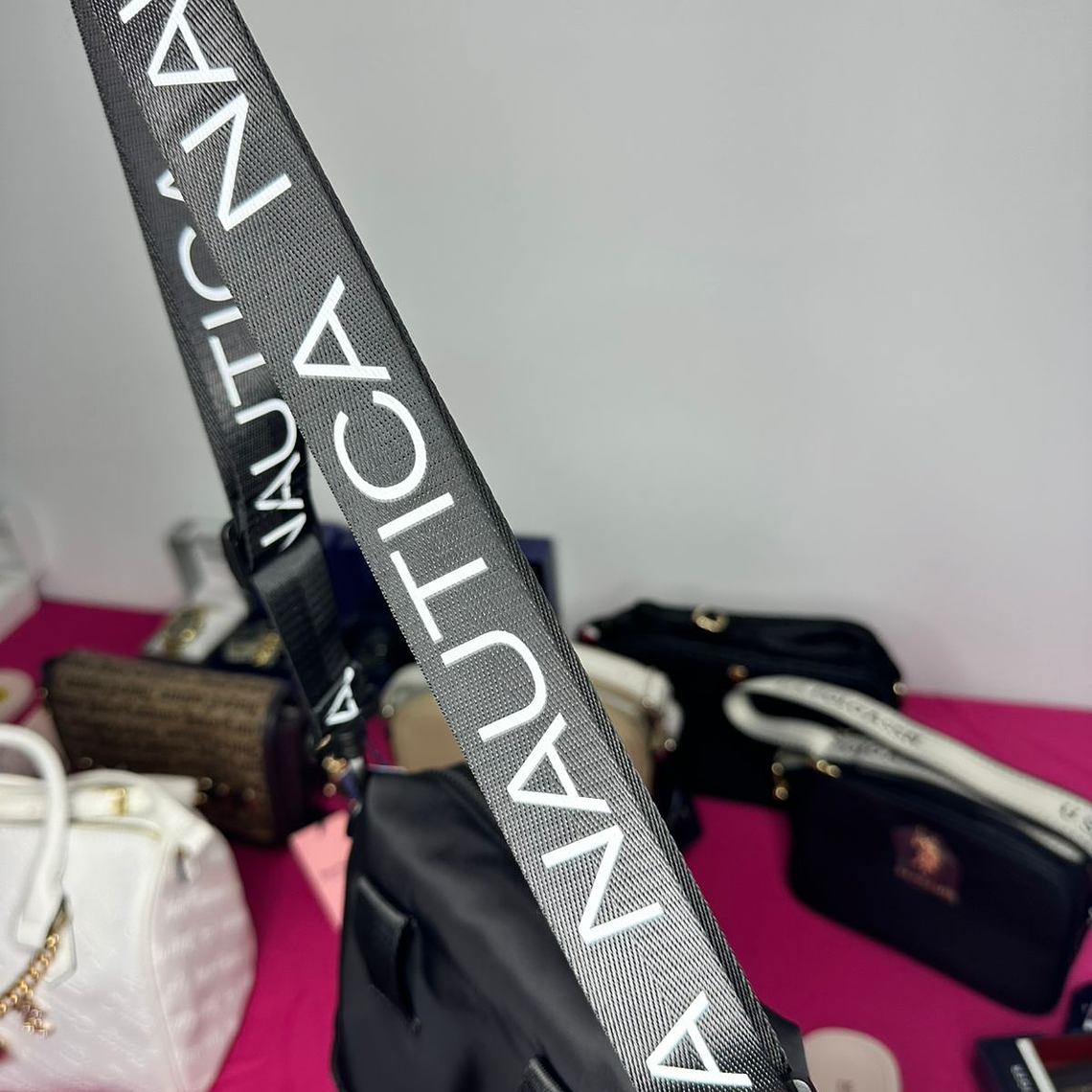 Crossbody NÁUTICA Negro  2