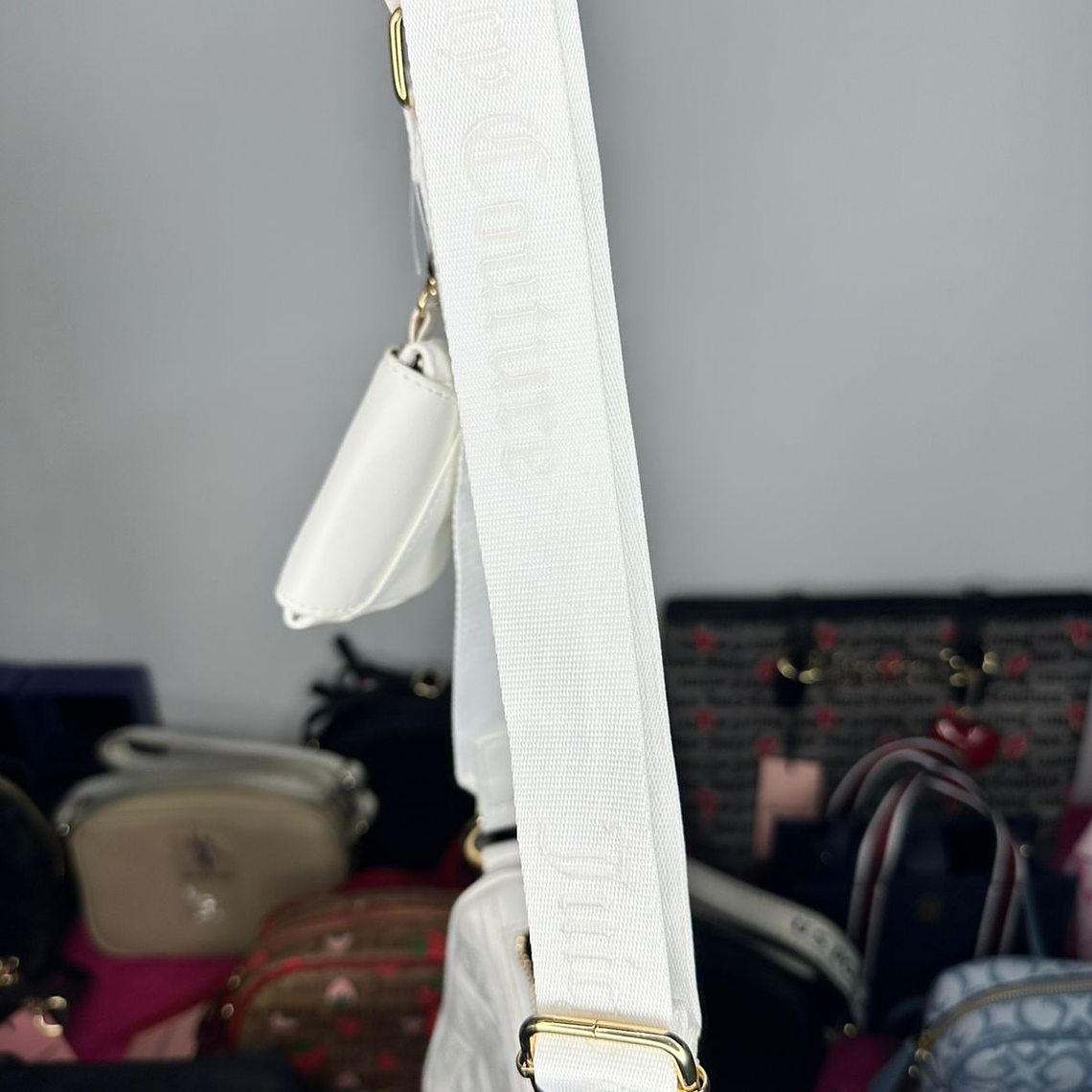 Crossbody JUICY COUTURE + MONEDERO  2
