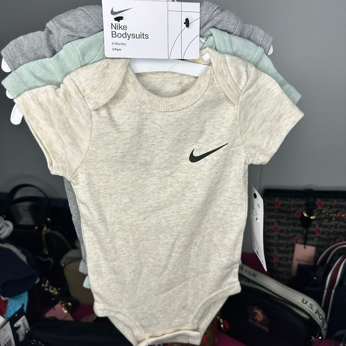 Pack 3 BODY NIKE BEBÉ  1