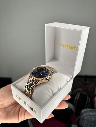 Reloj Steve Madden Dorado 