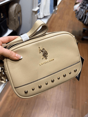 Crossbody Polo Beige Tachas 