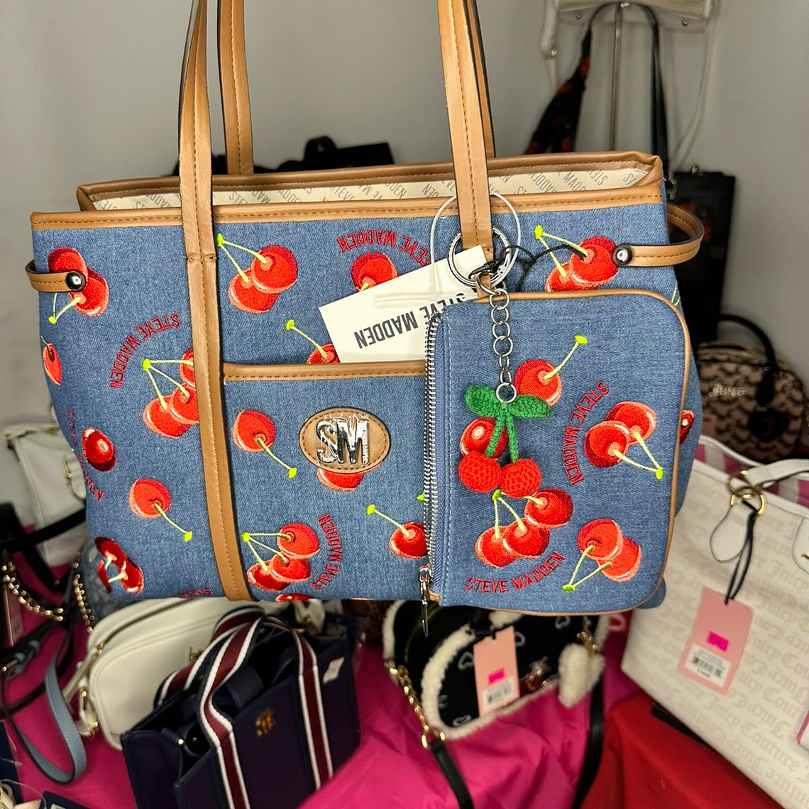 Tote Steve Madden Guinda  1