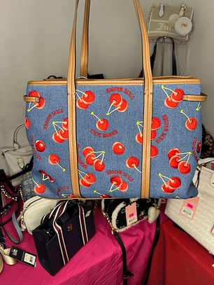 Tote Steve Madden Guinda 
