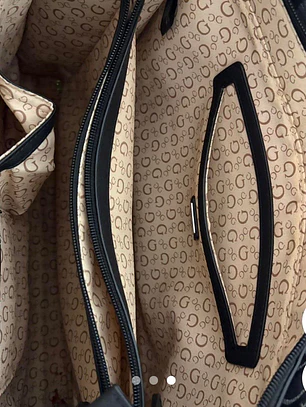 Tote Guess Gris con Negro