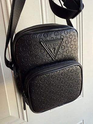 Bolso Guess Negro