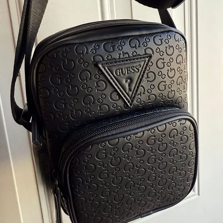 Bolso Guess Negro 1