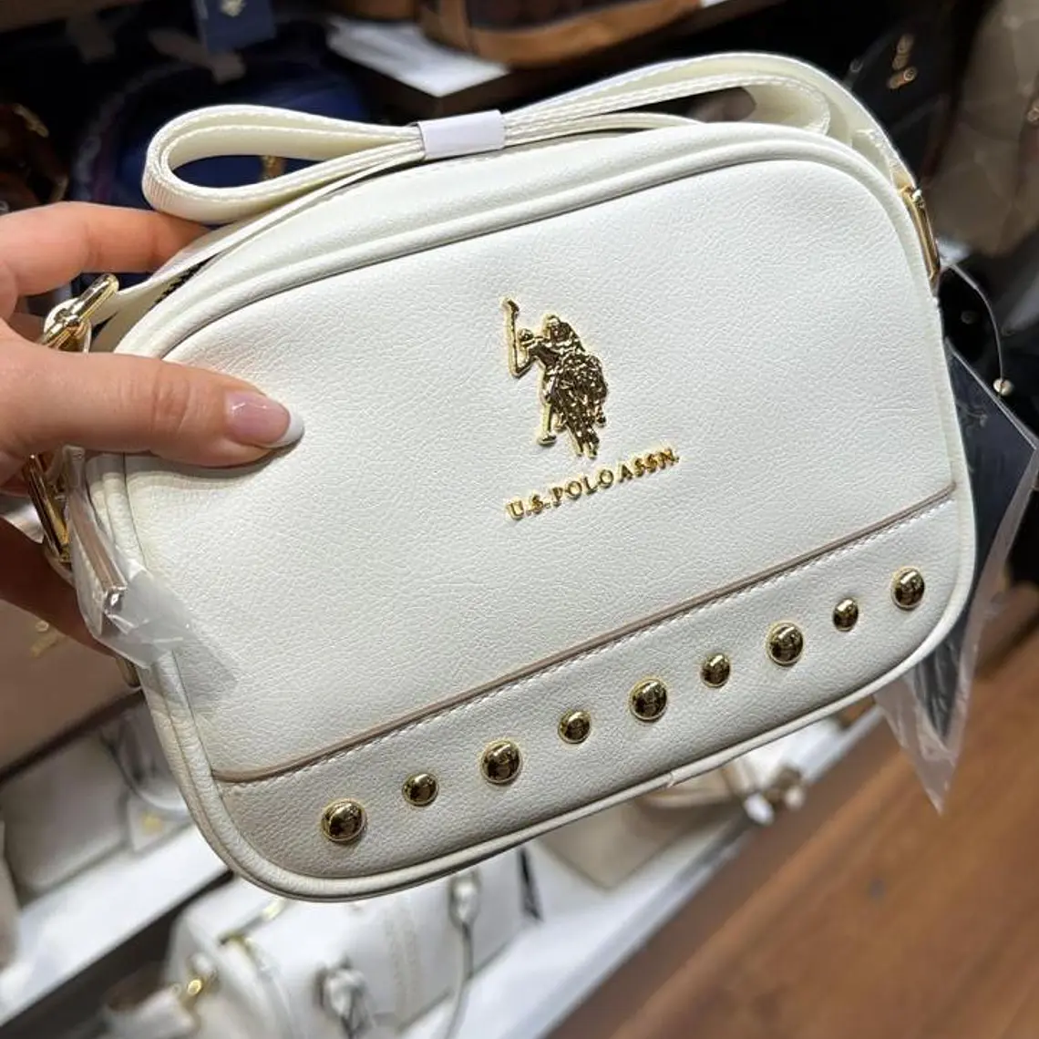 Crossbody Polo Blanco con tachas  1