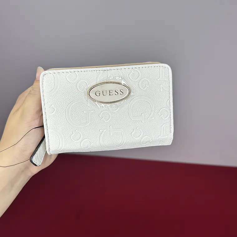 Billetera Guess Blanca  1