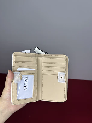 Billetera Guess Blanca 