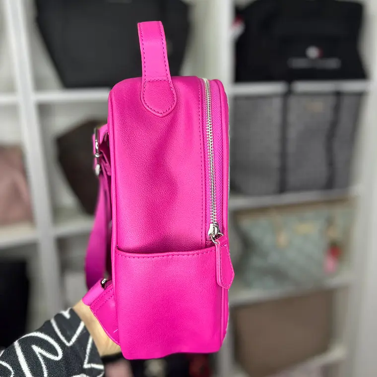 Mochila Juicy Couture Fucsia  2