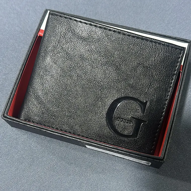 Billetera Guess Negra 1