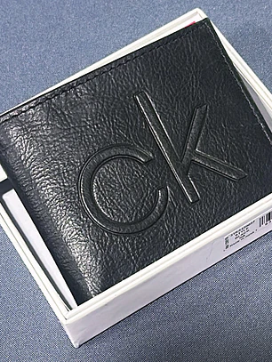 Billetera Calvin Klein Negra