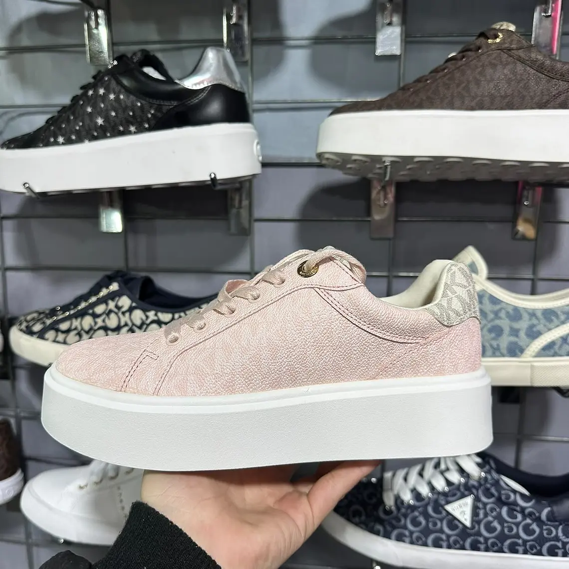 Zapatillas Michael Kors Romey Rosadas  1