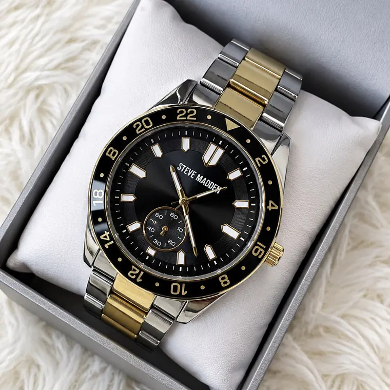 Reloj Steve Madden Fondo negro  1