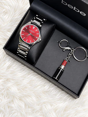 Reloj Bebe Plateado Fondo Rojo 