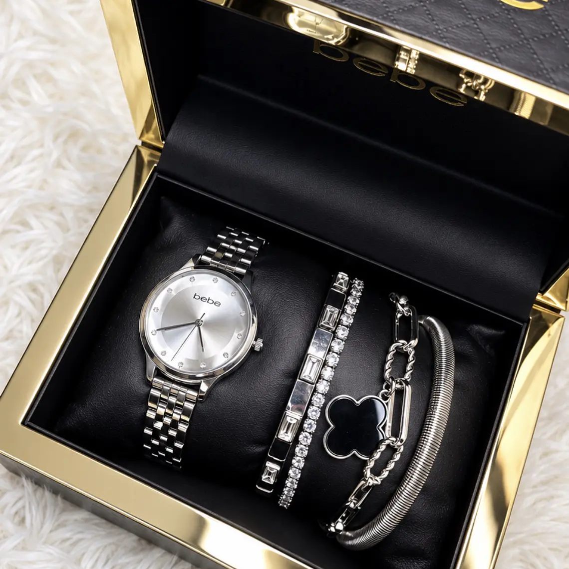 Reloj Bebe + pulseras  1