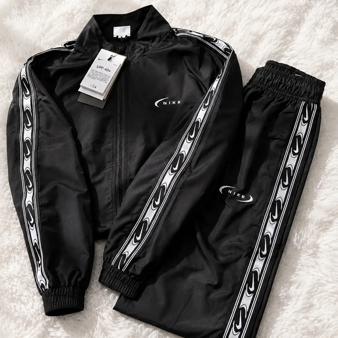 Conjunto Nike Mujer  1