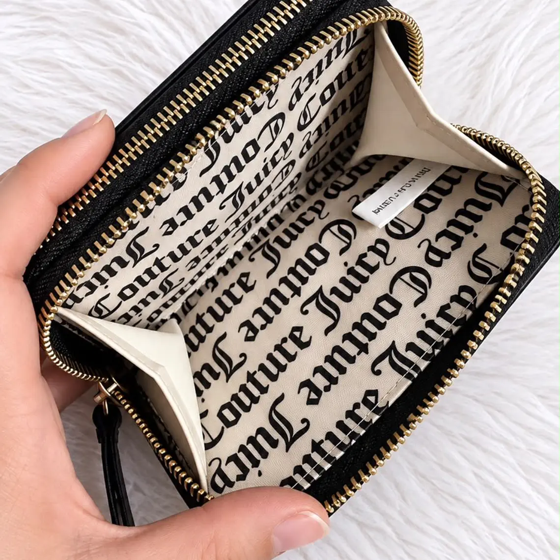 Billetera Juicy Couture Negra  3