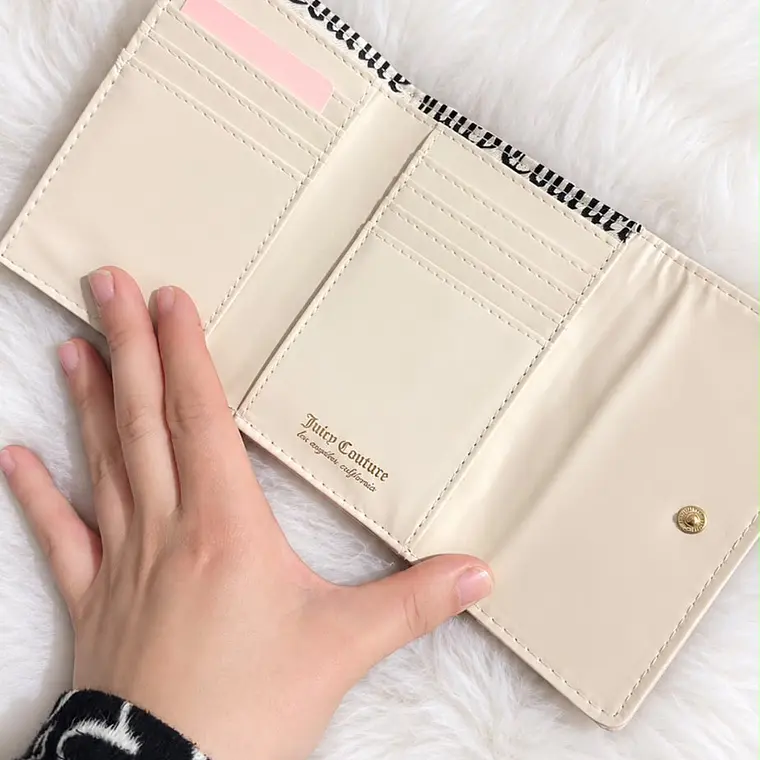 Billetera Juicy Couture Rosa  2
