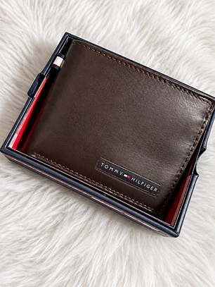Billetera Tommy Hilfiger Café 