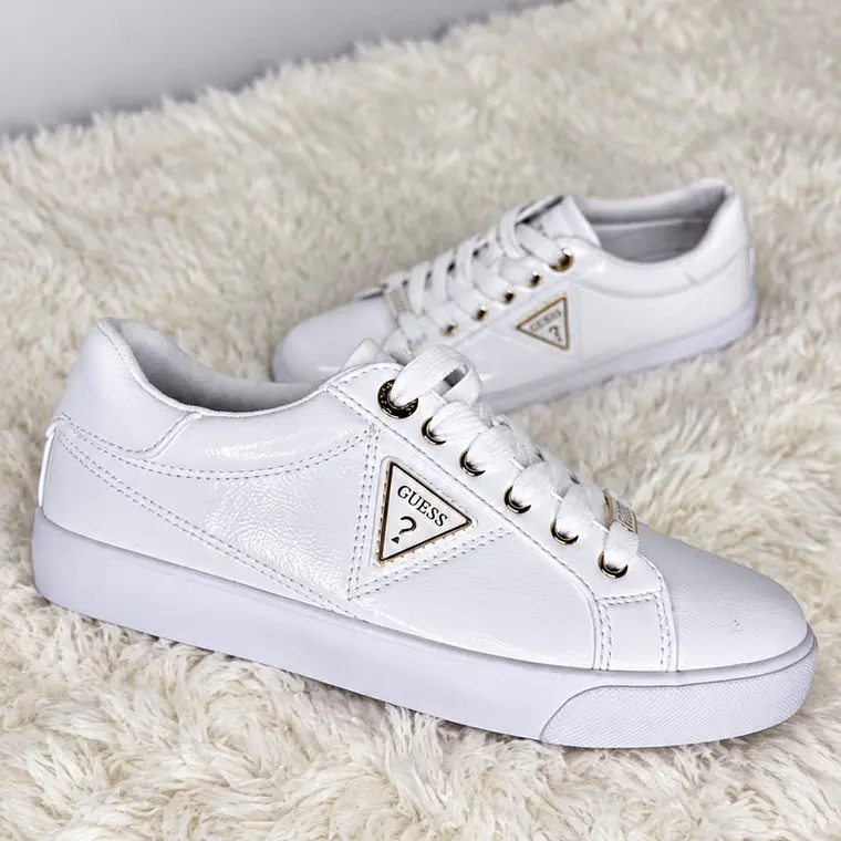 Zapatillas Guess Blanca Charol 1