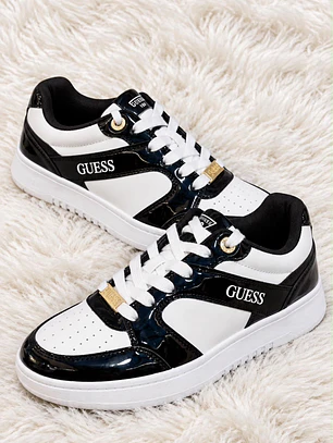 Zapatillas Guess Charol Negra