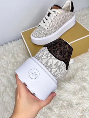 Zapatillas Michael Kors Romey Vainilla