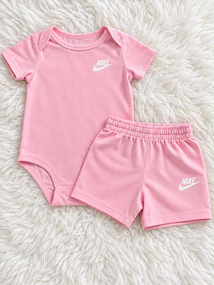 Set Body + Short Nike Niña 