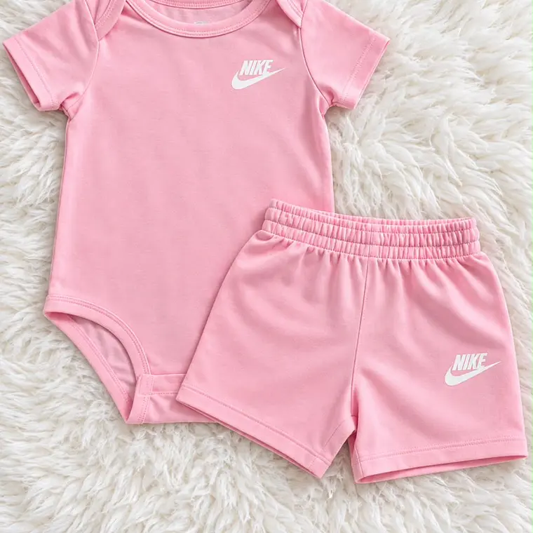 Set Body + Short Nike Niña  1