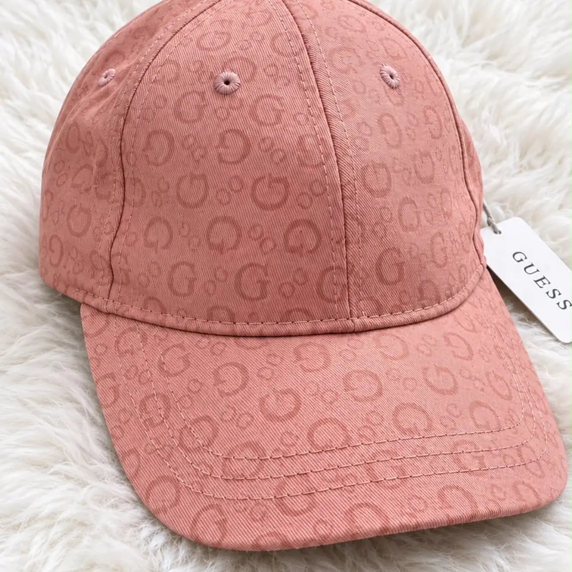Gorro Guess Rosa Mujer  1