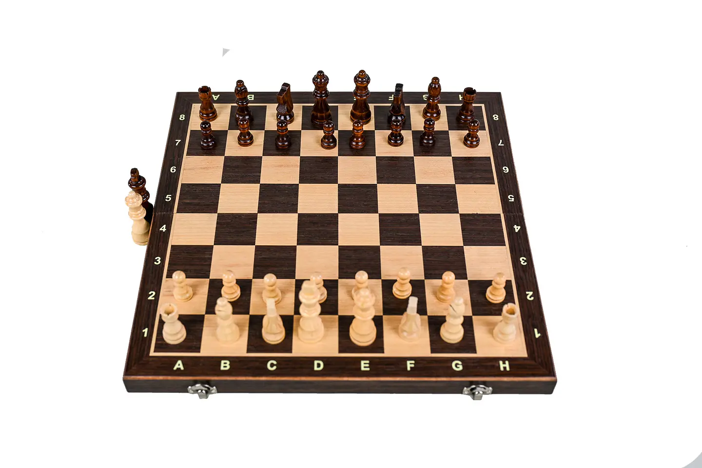 Ajedrez Magnético de Madera Ébano (38×38 cm) 4