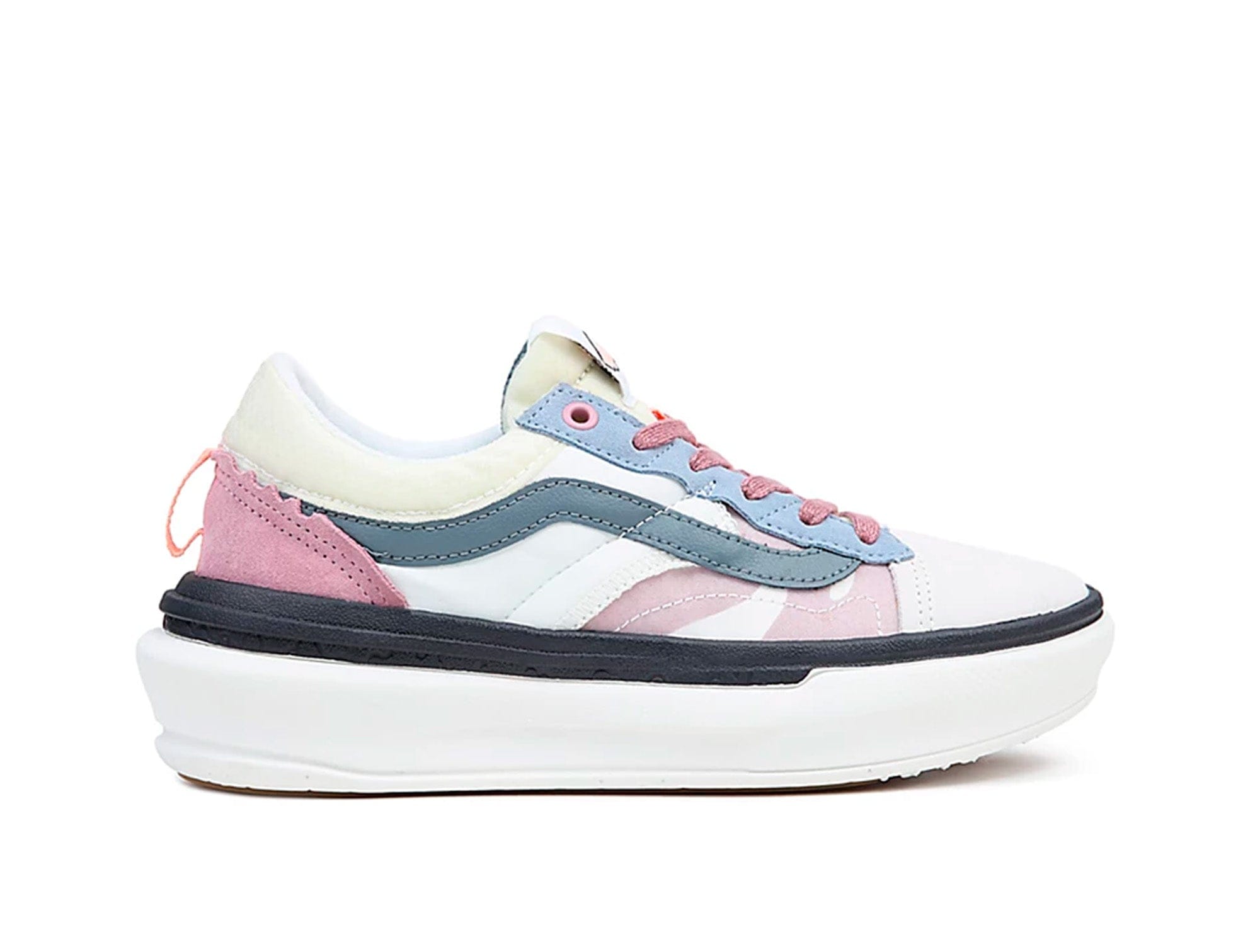 Zapatilla Vans Old Skool Overt Plus Cc Mujer Blanco 1
