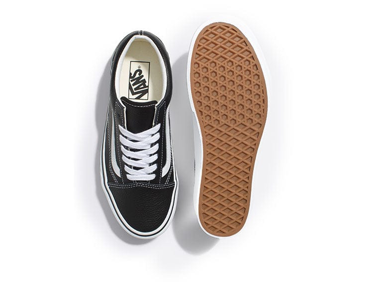 Zapatilla Vans Old Skool Stackform Cuero Mujer Negro 3