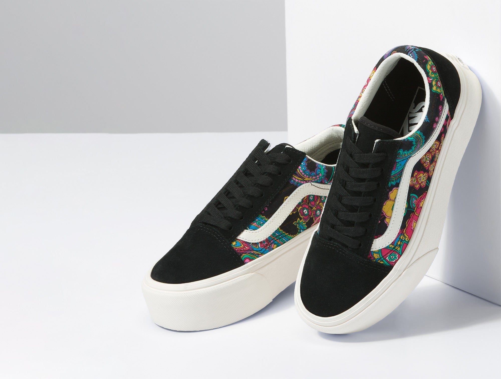 Zapatilla Vans Old Skool Stackform Mujer 4