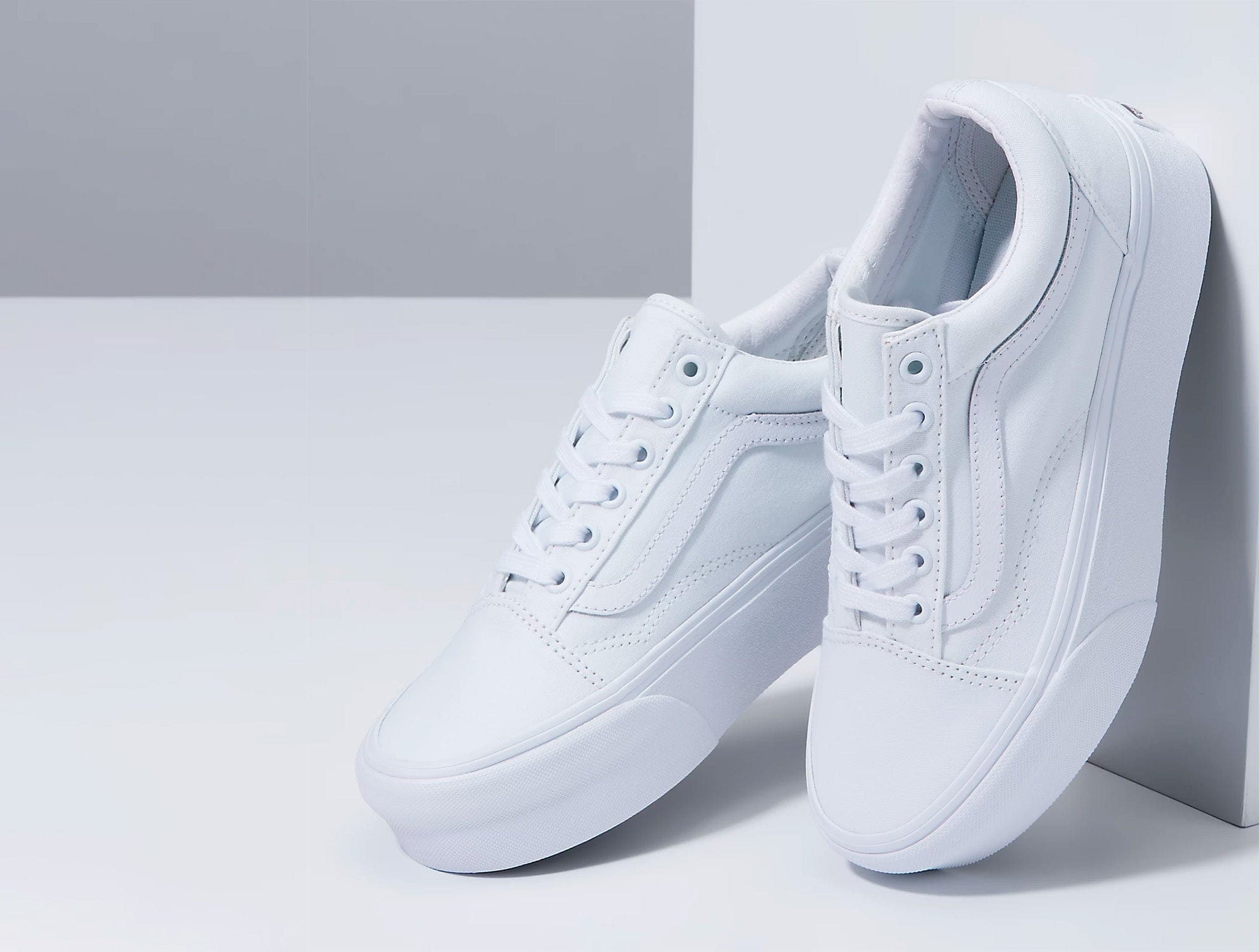 Zapatilla Vans Old Skool Stackform Mujer Mono Blanco 2