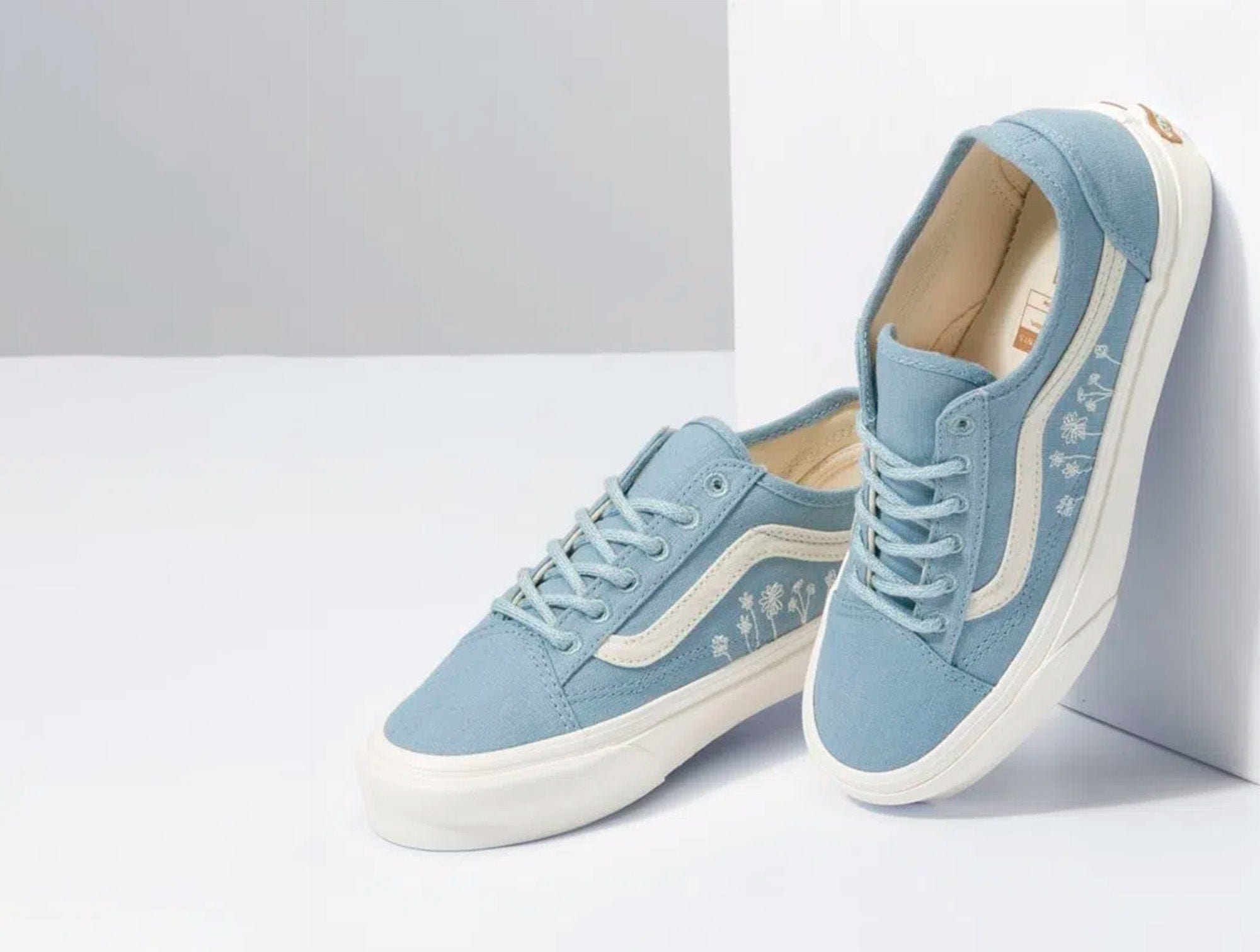 Zapatilla Vans Old Skool Tapered Mujer Azul 3