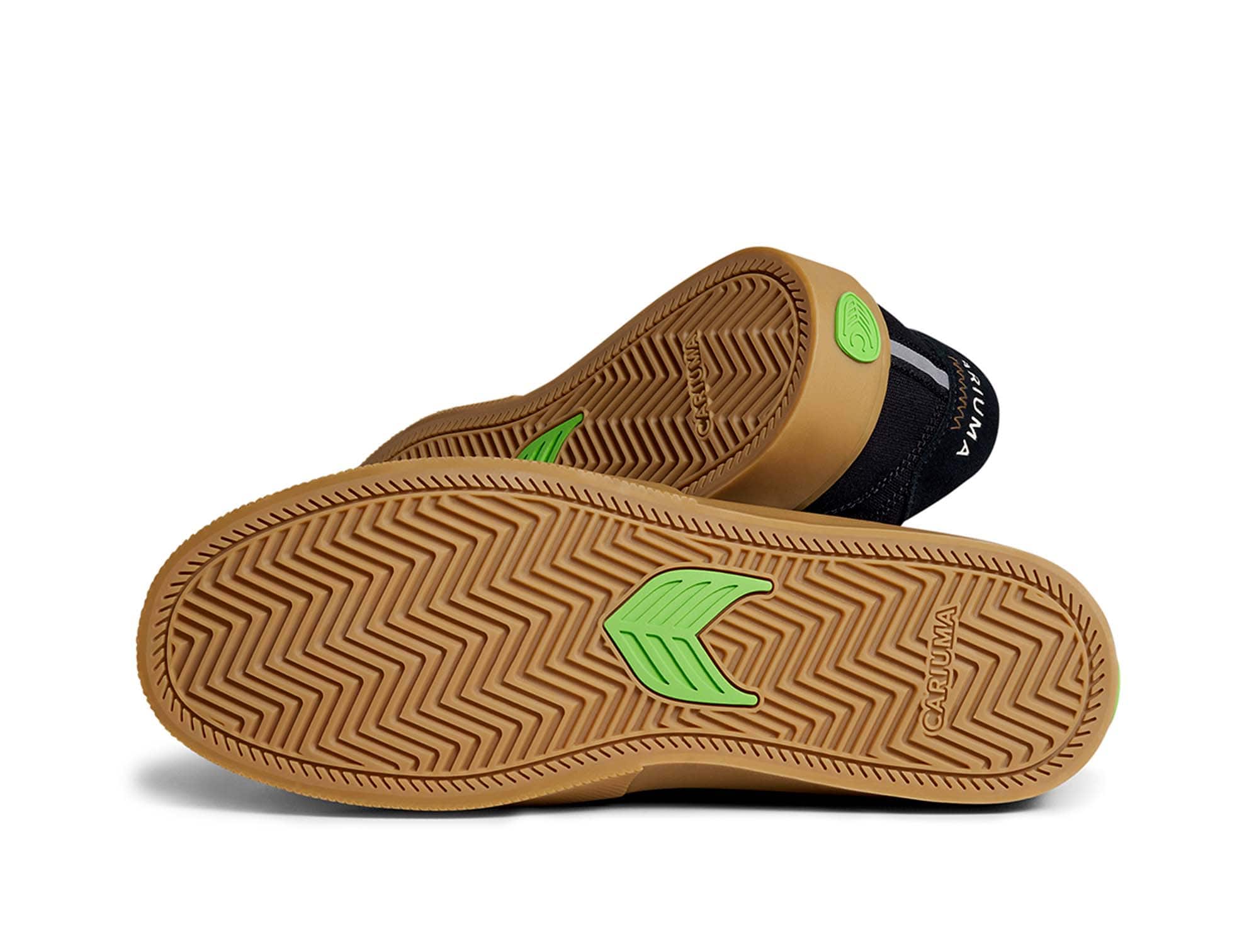 Zapatillas Cariuma Naioca Mujer Negro 5