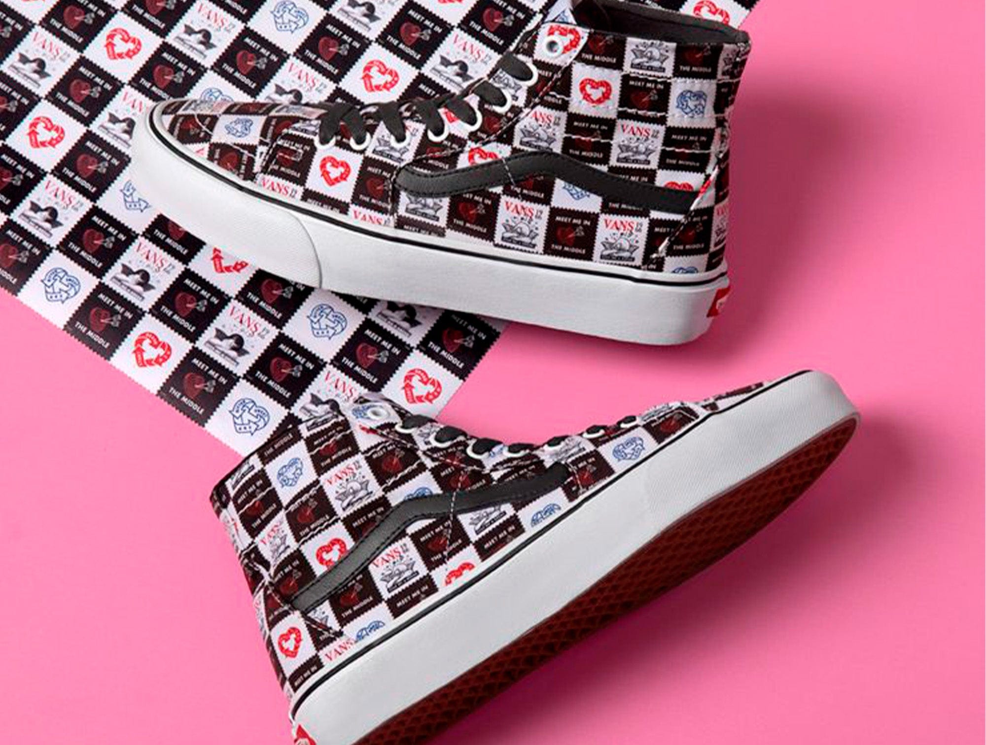 Zapatilla Vans Sk8-Hi Tapered (Love Letters) Mujer Negro 6