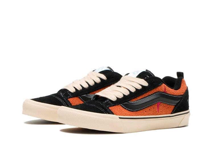 Zapatilla Vans Knu Skool (Disney) Unisex Negro 12