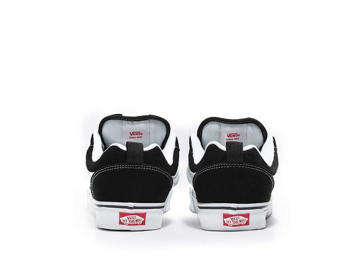 Zapatilla Vans Knu Skool Mujer Negro 4