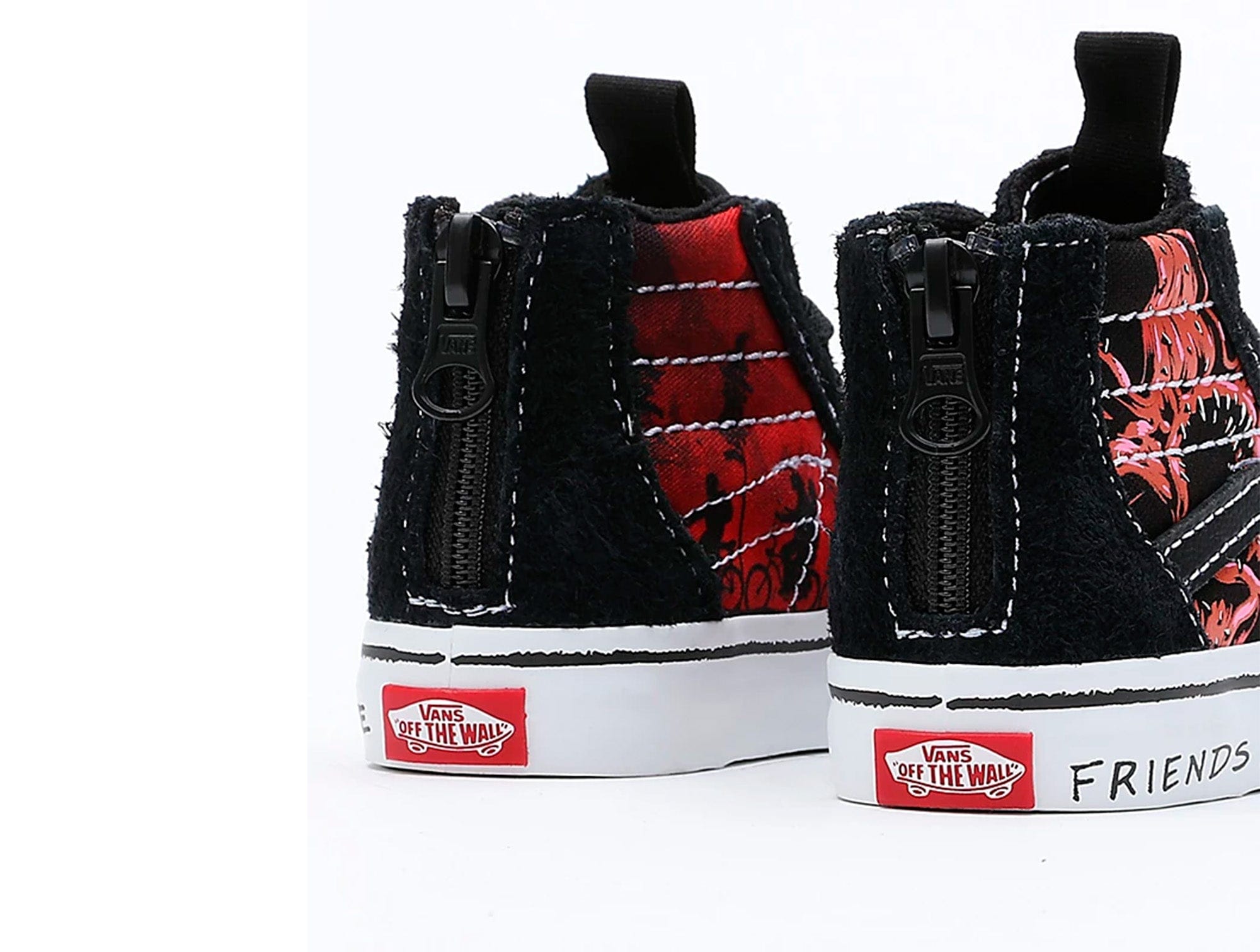 Zapatilla Vans Sk8-Hi Zip Stranger Things Infantil Negro 6