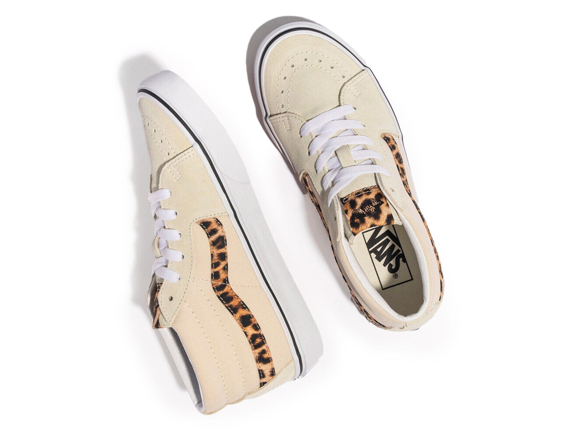 Zapatilla VaNS Sk8-Mid Mujer Beige 3