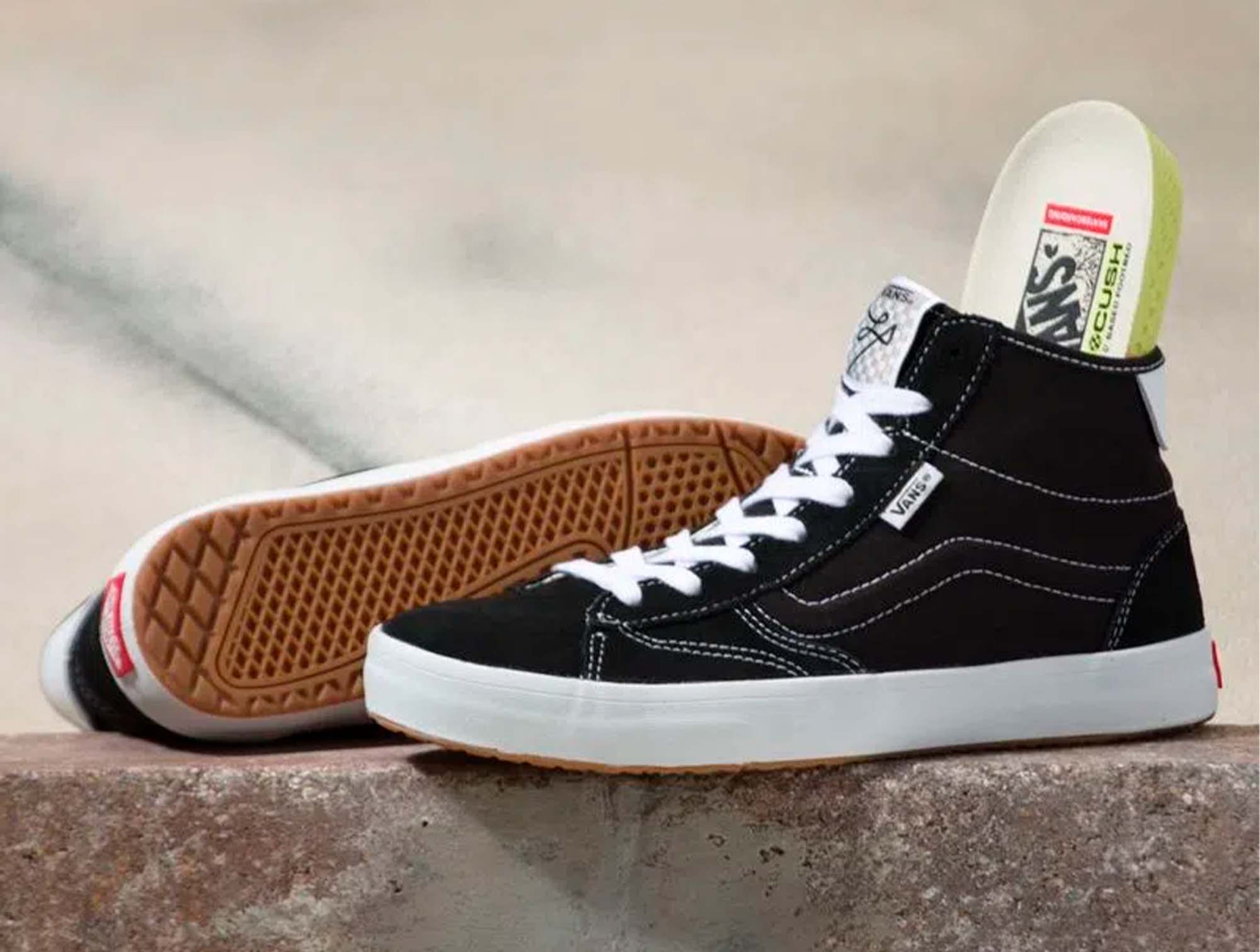 Zapatilla Vans The Lizzie Mujer Negro 2