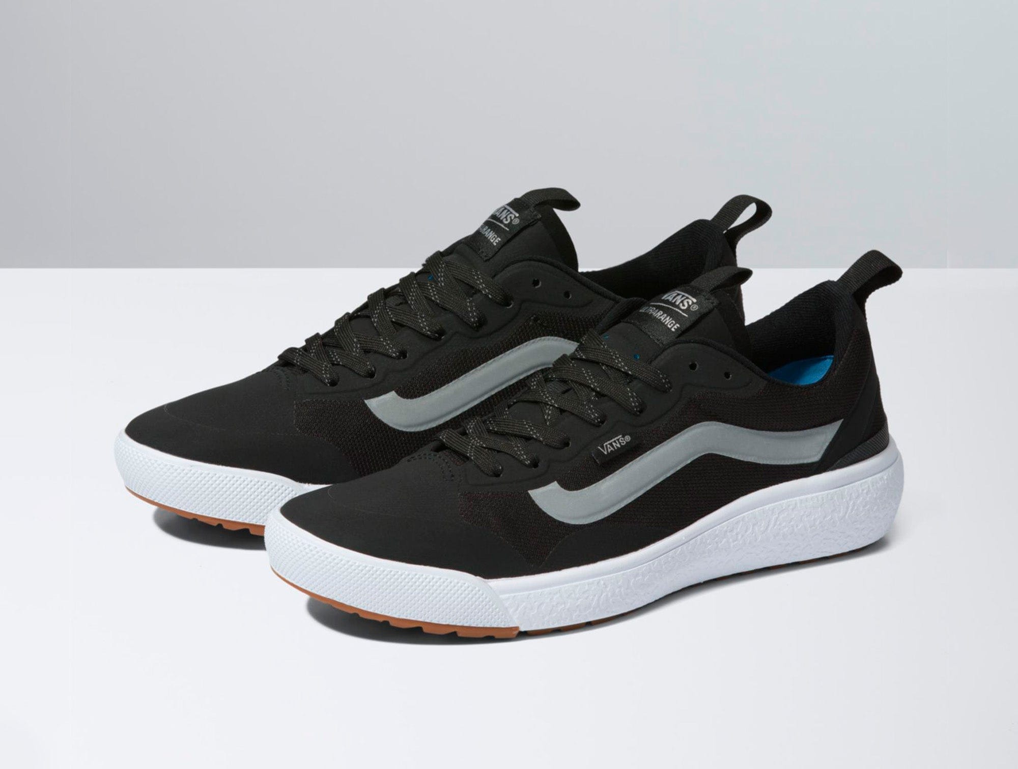 Zapatilla Vans Ultrarange Exo Hombre Negro 3