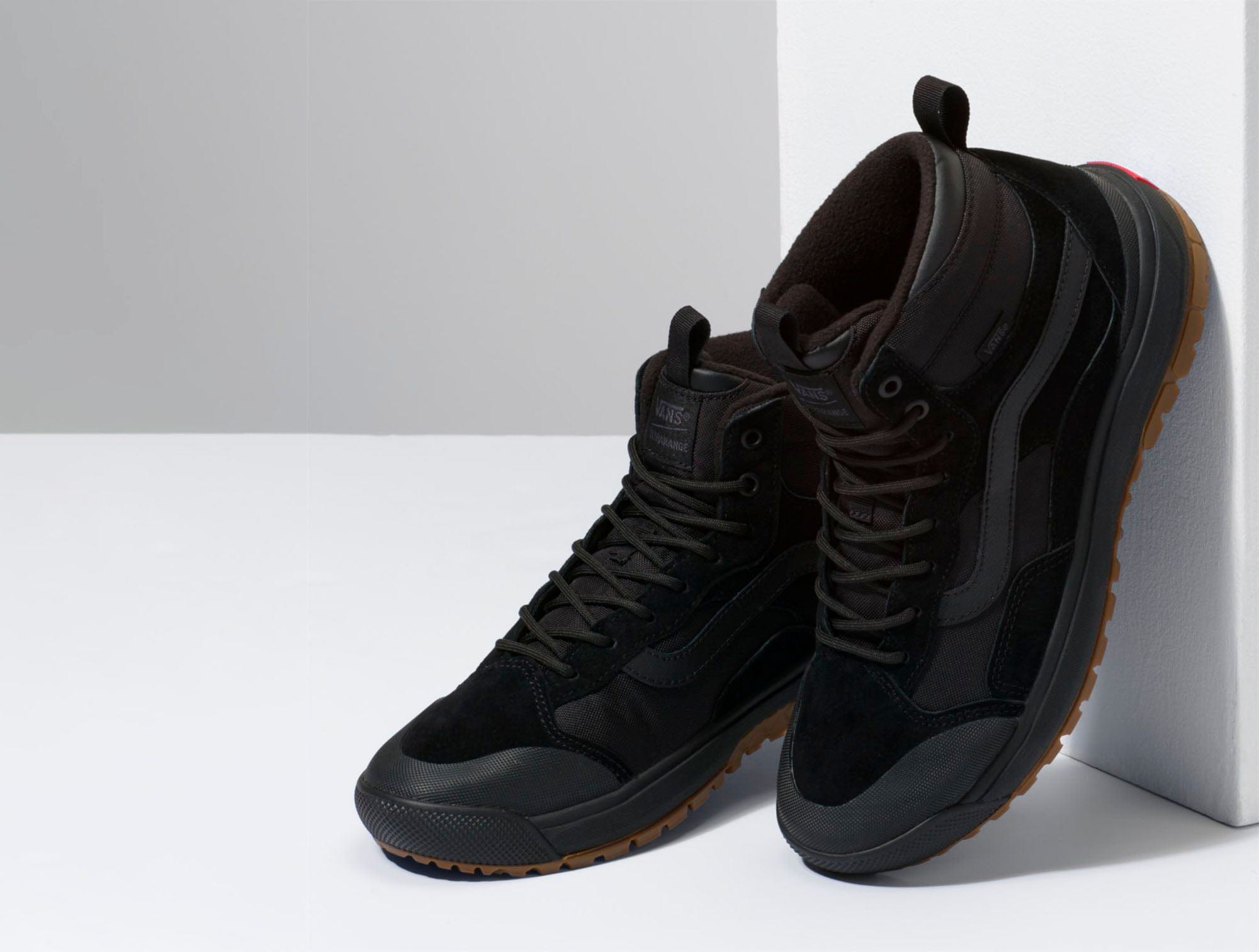 Zapatilla Vans Ultrarange Exo Mte Hombre Negro 4