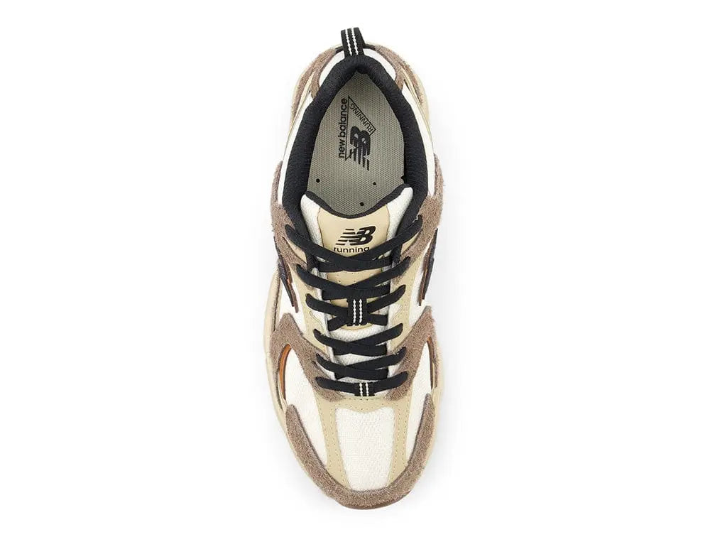 Zapatilla New Balance 530 Unisex Blanco - Café 5