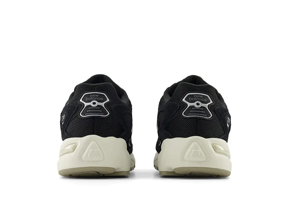 Zapatilla New Balance 725 Unisex Negro 4