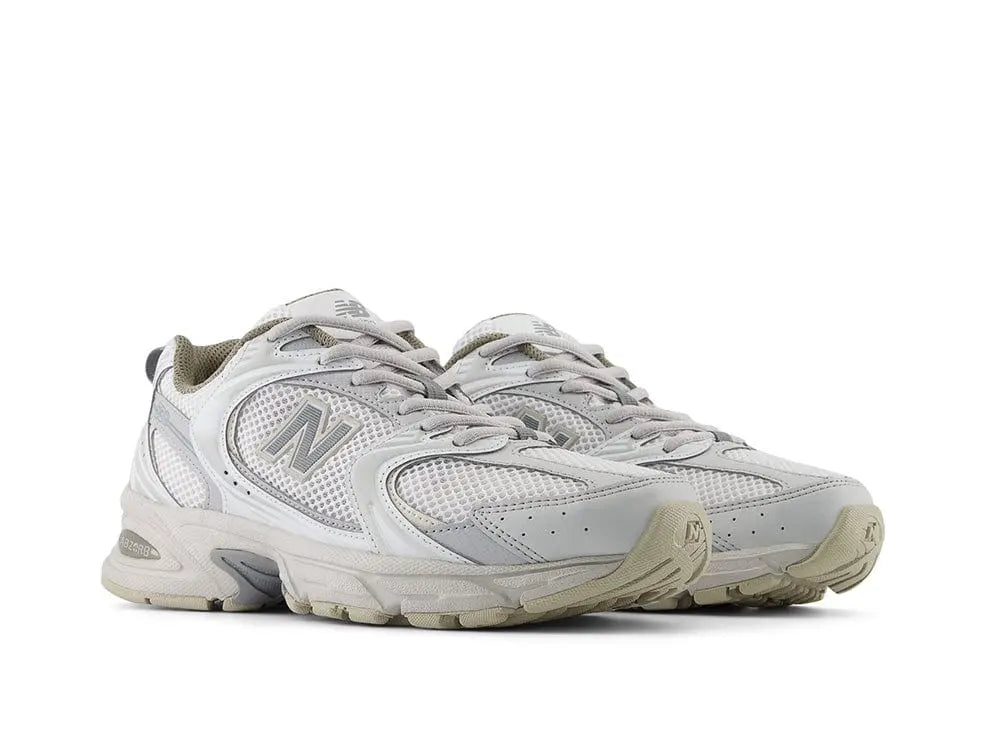 Zapatilla New Balance 530 Unisex Gris 3